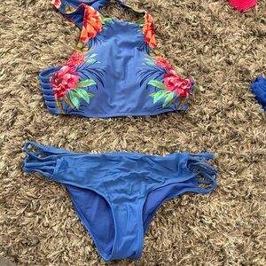 Hollister High Neck Bikini Set